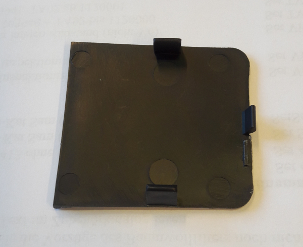Abdeckung Armaturenbett rechts SJ413