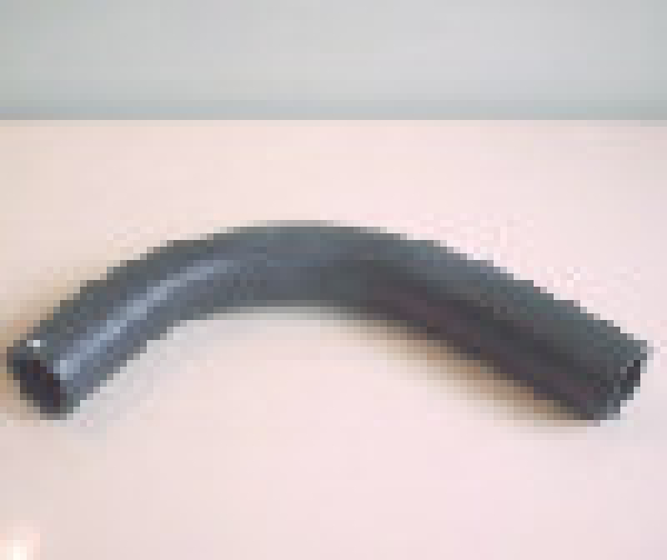 großer Winkelschlauch unten